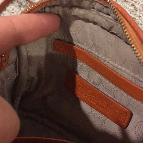 Micheal Kores purse - Picture 8 of 9